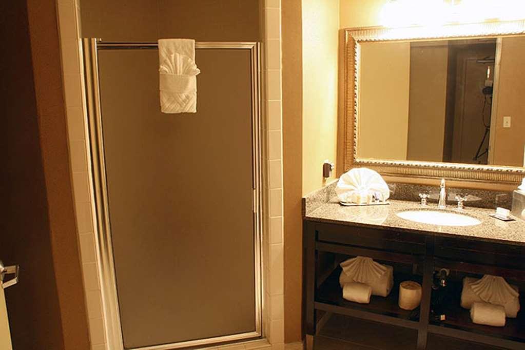 Doubletree By Hilton Memphis Downtown Hotell Rum bild