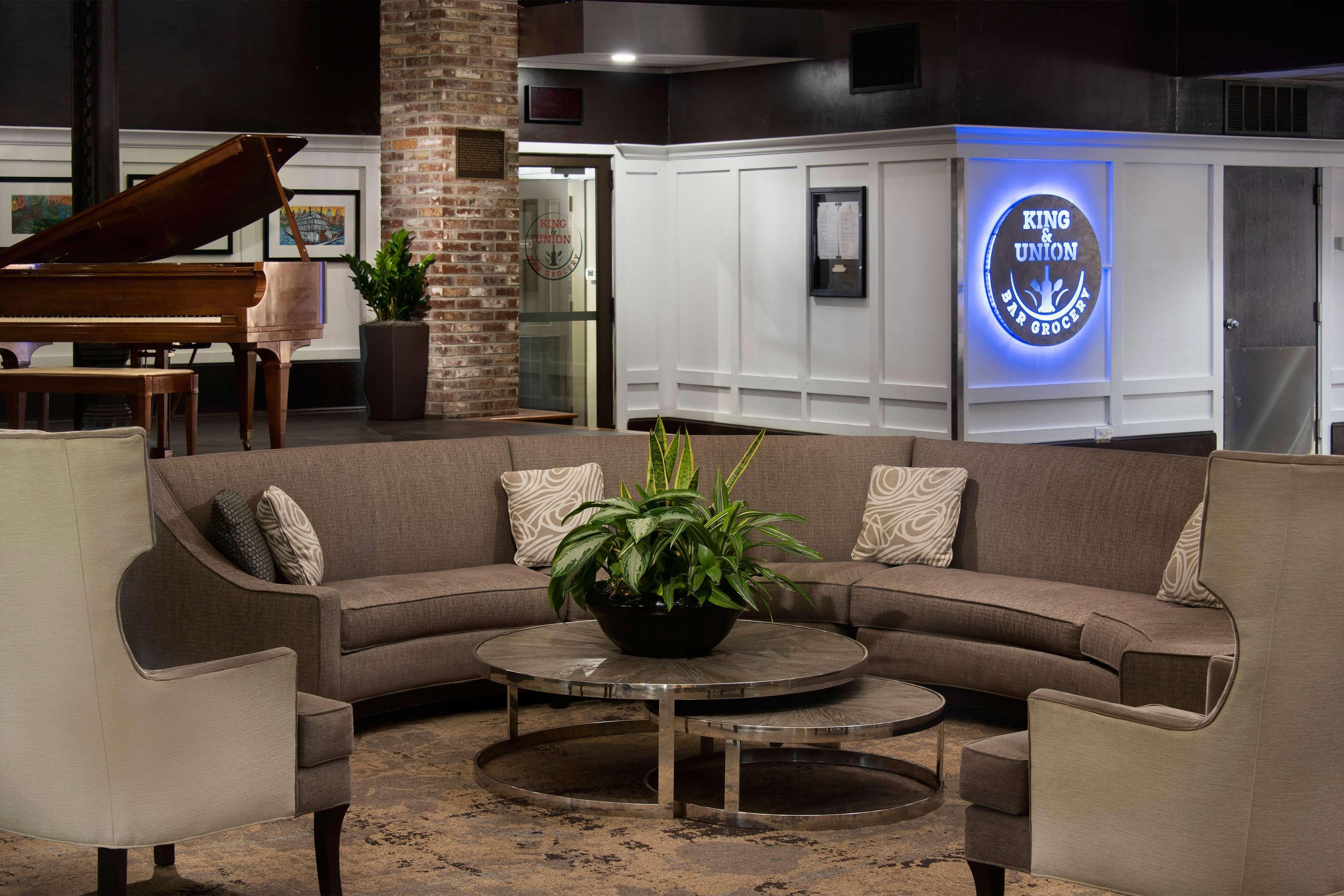 Doubletree By Hilton Memphis Downtown Hotell Exteriör bild